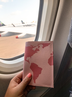 Porta pasaporte - Mapa (Pink)