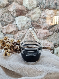 Dulcera de cristal con forma de pera