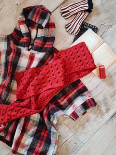 Poncho escocés con capucha o - Lo que el tiempo nos dejó