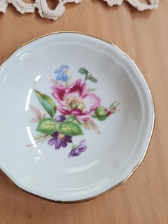 Cazuela Verbano con bouquet floral - comprar online