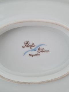 Salsera de porcelana Pacific China antigua - Lo que el tiempo nos dejó