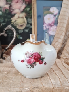 Lechera porcelana Tsuji con rosas - comprar online