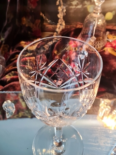 Copas de cristal tallado fuste tallado en internet