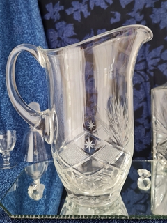 Jarra de cristal antiguo tallado - comprar online