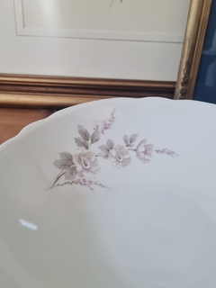 Masitero con pie Verbano flores rosas y grises en internet