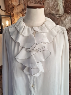 Cmisa vintage con jabot
