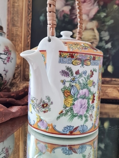 Tetera cilíndrica oriental - comprar online