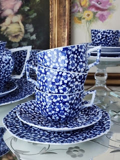 Duo de té porcelana inglesa ''Chantilly''
