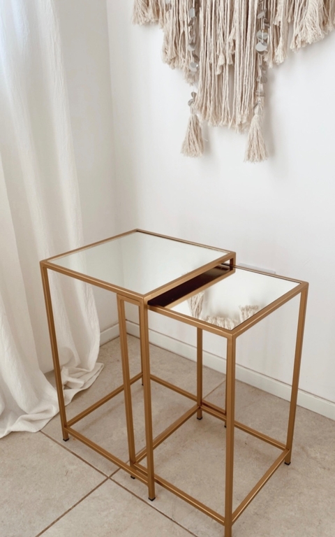 Mesas de hiero y espejo Baru