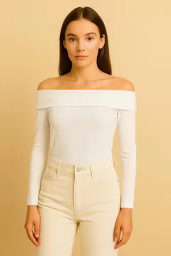 Blusa Liz na internet