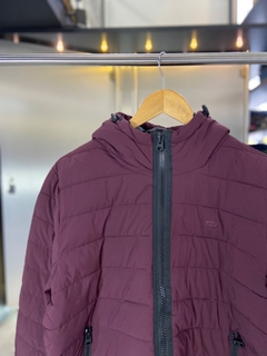 Campera Bomber Puffer Uva - Levis - comprar online