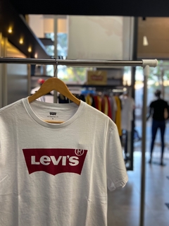 Remera Batwing - Levis