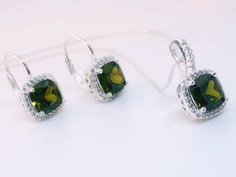 Conjunto aros y dije Plata 925