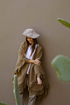 Poncho punto Arroz - comprar online