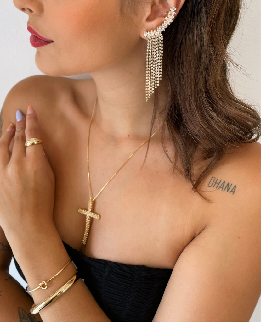 Brinco Ear Cuff Navetes Franja com Zircônias