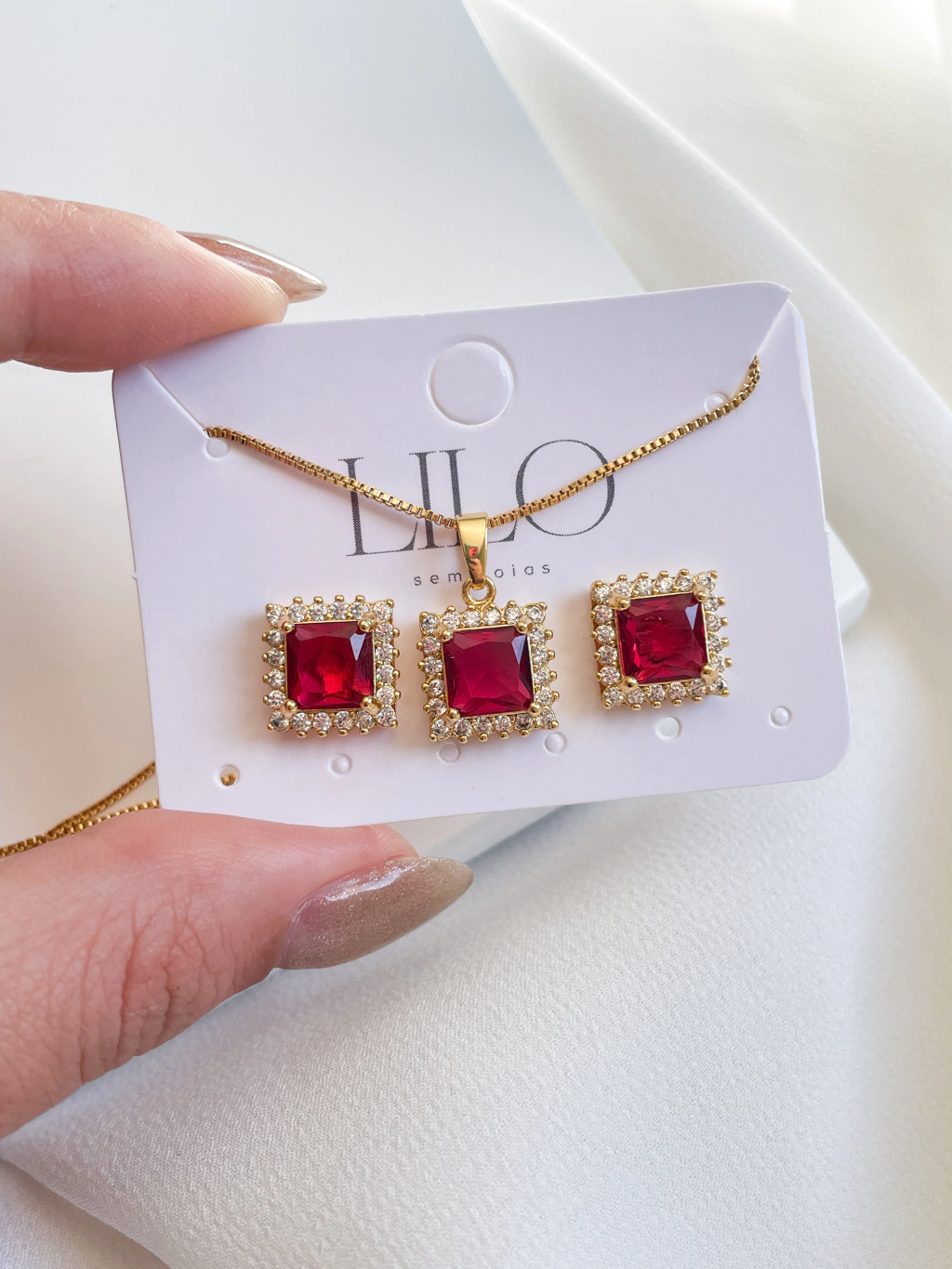 Conjunto Quadrado Rubi
