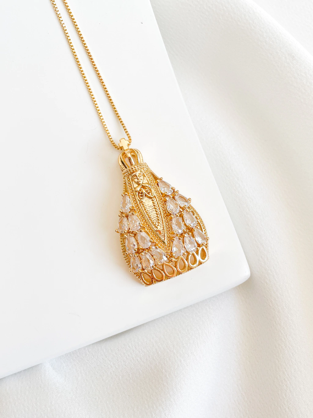 Colar Pingente Nossa Senhora Cravejada Luxo