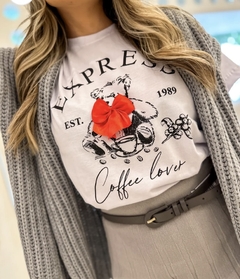 T-Shirt Laço - comprar online