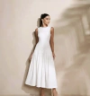 Vestido alfaiataria com detalhes plissado