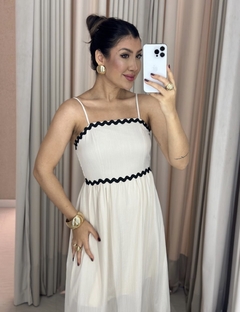 Vestido Célia na internet
