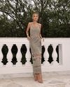 Vestido fios metalizados