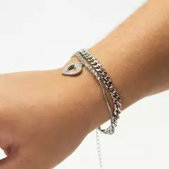 Pulseira Cravejada com pingente Coração - comprar online