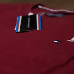Camisa Masculina Básica Tommy Hilfiger - comprar online
