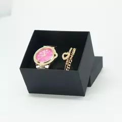 Kit Relógio Feminino Classic e Pulseira com Pingente - comprar online