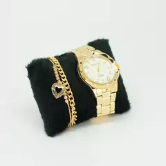 Kit Relógio Feminino e Pulseira com Pingente - comprar online