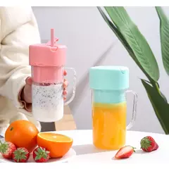 Copo Mini Liquidificador Elétrico - comprar online