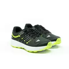 Tênis Infantil Adidas Kanadia TR9 - comprar online