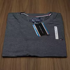 Camisa Masculina Básica Tommy Hilfiger - comprar online