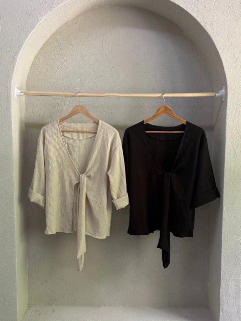 Imagen de CH1201 - Blusa BEIRA (Liso)