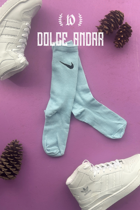MEDIAS NIKE CELESTE PASTEL