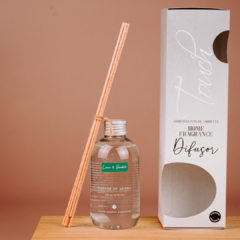 Difusor de Ambientes PVC con varillas 200ML | TOUCH AROMAS - comprar online