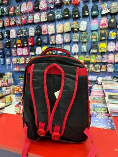 Imagen de MOCHILA TORA CARS CON 3 CIERRES Y 16 PUL (6911520016454)