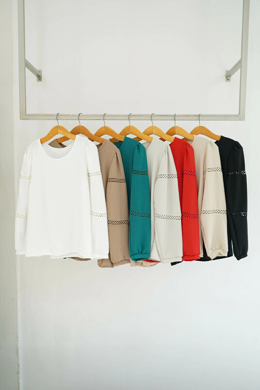 Camisa aurora con detalle