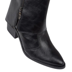 Bota Preta Com Lapela e Ziper Lateral salto 6 cm Lj Luciana Janich - comprar online