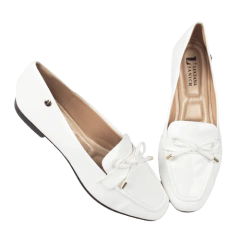 Sapatilha Verniz Branco Laço Frontal Bico Quadrado Lj Luciana Janich
