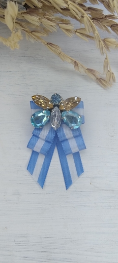 Escarapela xon forma de mariposa