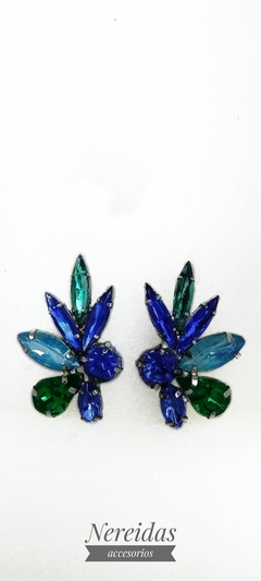 Aros de gemas azules y verdes