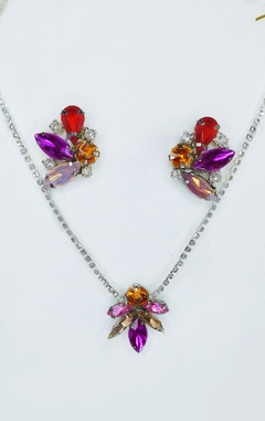 Set de collar y aros de gemas fucsia y naranja