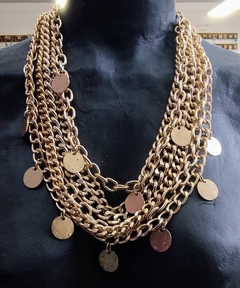 collar multi vueltas de cadenas dorado rose