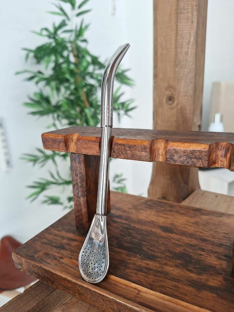 Bombilla pico de loro acero