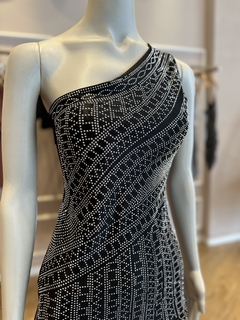 Vestido preto com aplicações prata - comprar online