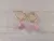 ARO DE ACERO DORADO ARGOLLA 14 MM CON DIJE MARIPOSA ACRÍLICO LILA
