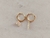 ARO PLATA BAÑADA ORO HUGGIES 12 MM CON ZIRCONES Y DIJES RAYO/ARCO IRIS C/ZIRCONES. PESO APROX 1.60 GRS.