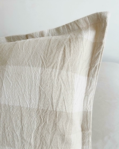 ALMOHADÓN CUADROS NATURAL 70X50 - comprar online