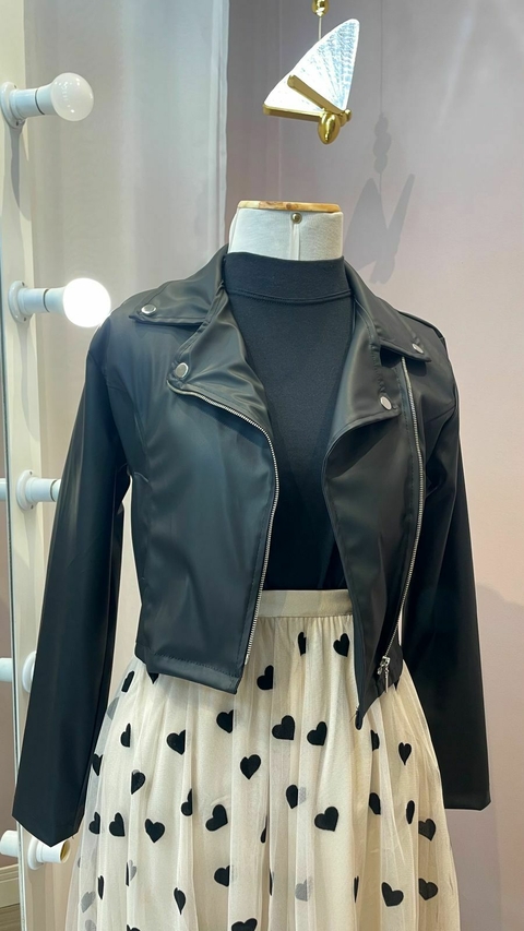 JAQUETA PRETA COURO FAKE