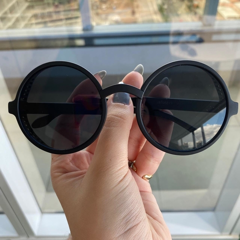 Óculos Bino Round Preto ( promoção- sem defeito)